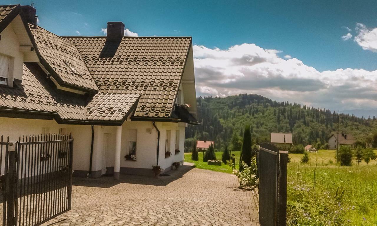 Willa Boroniowka Falsztyn Nad Jeziorem Czorsztynskim Luaran gambar